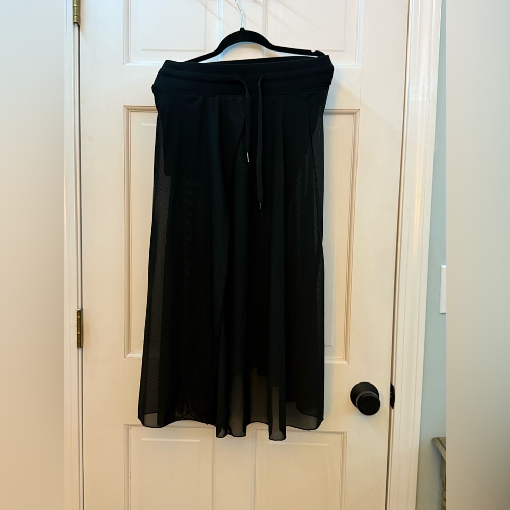Elegant Black Women's Skirt see pictures for better look at the skirt